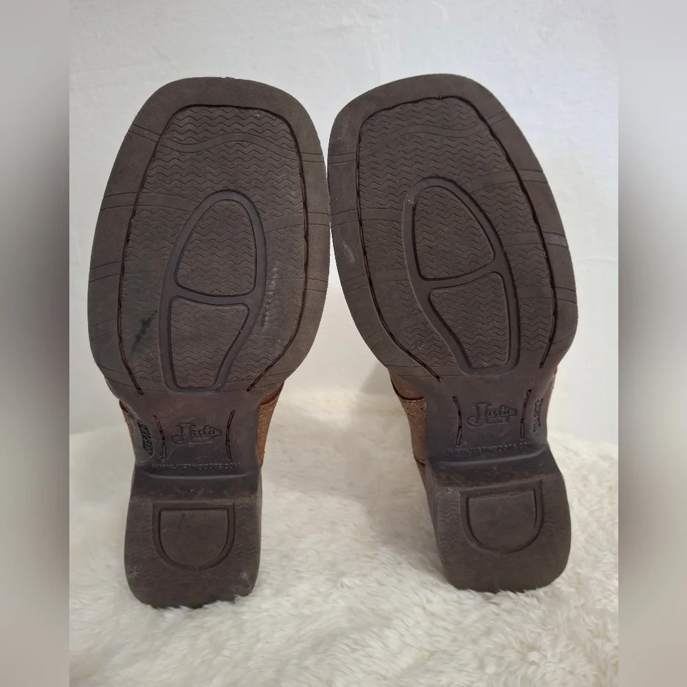 Justin Kids White and Brown Boots Size 13.5.